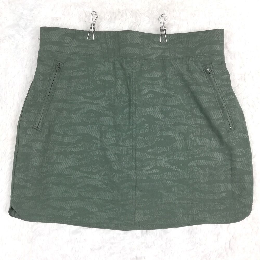 Orvis Womens Skort Skirt Travel Embossed Green Camo Pull On Active Outdoor M